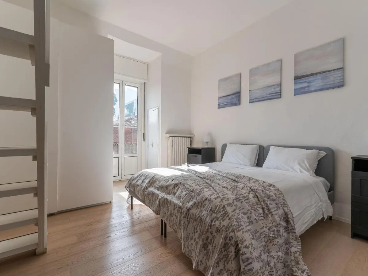 The Best Rent - One Bedroom Apartment Near Bosco Verticale Milan