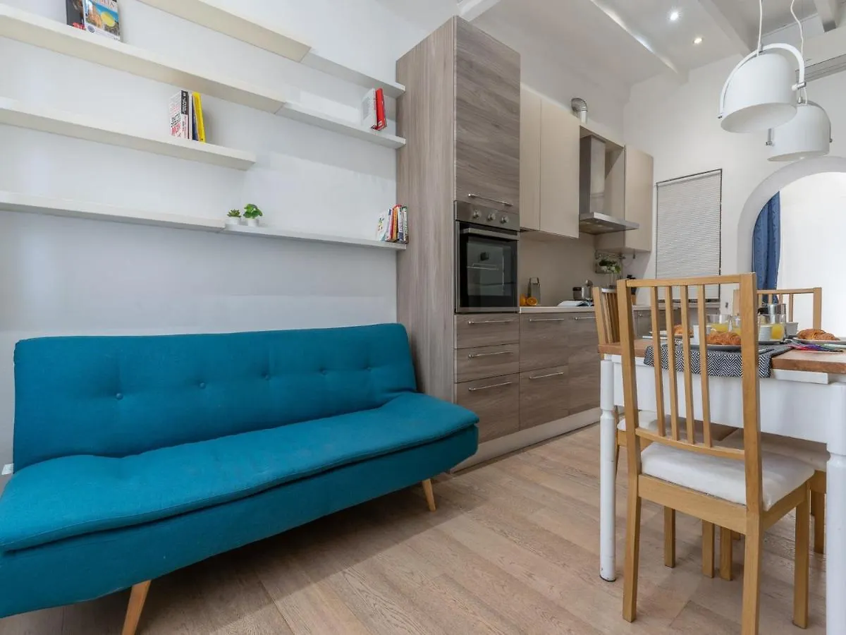 The Best Rent - One Bedroom Apartment Near Bosco Verticale Milan Italy
