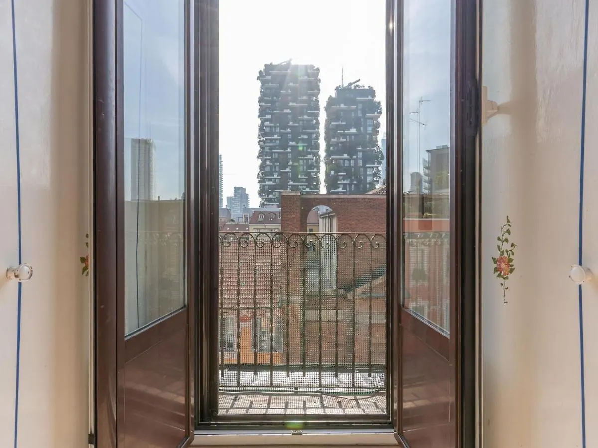 The Best Rent - One Bedroom Apartment Near Bosco Verticale Milan