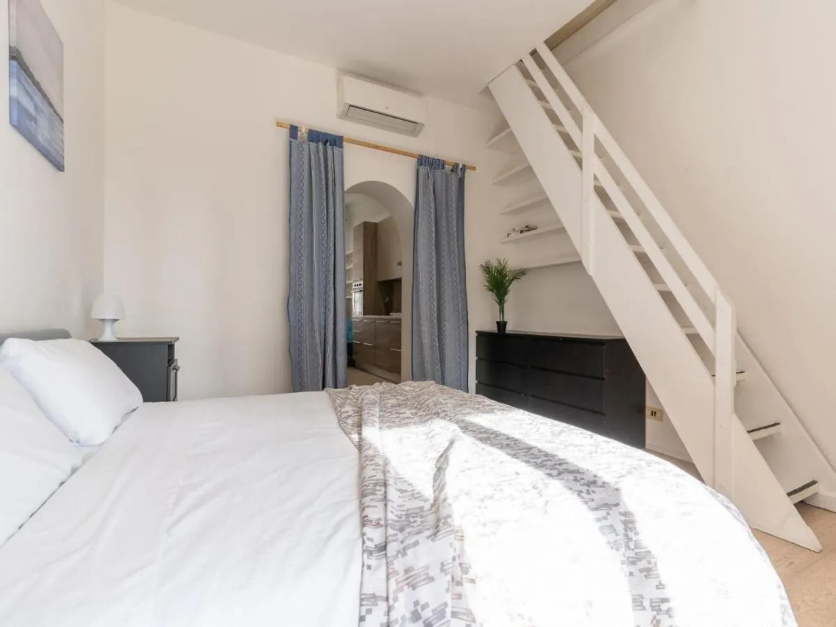 The Best Rent - One Bedroom Apartment Near Bosco Verticale Milan 0*,