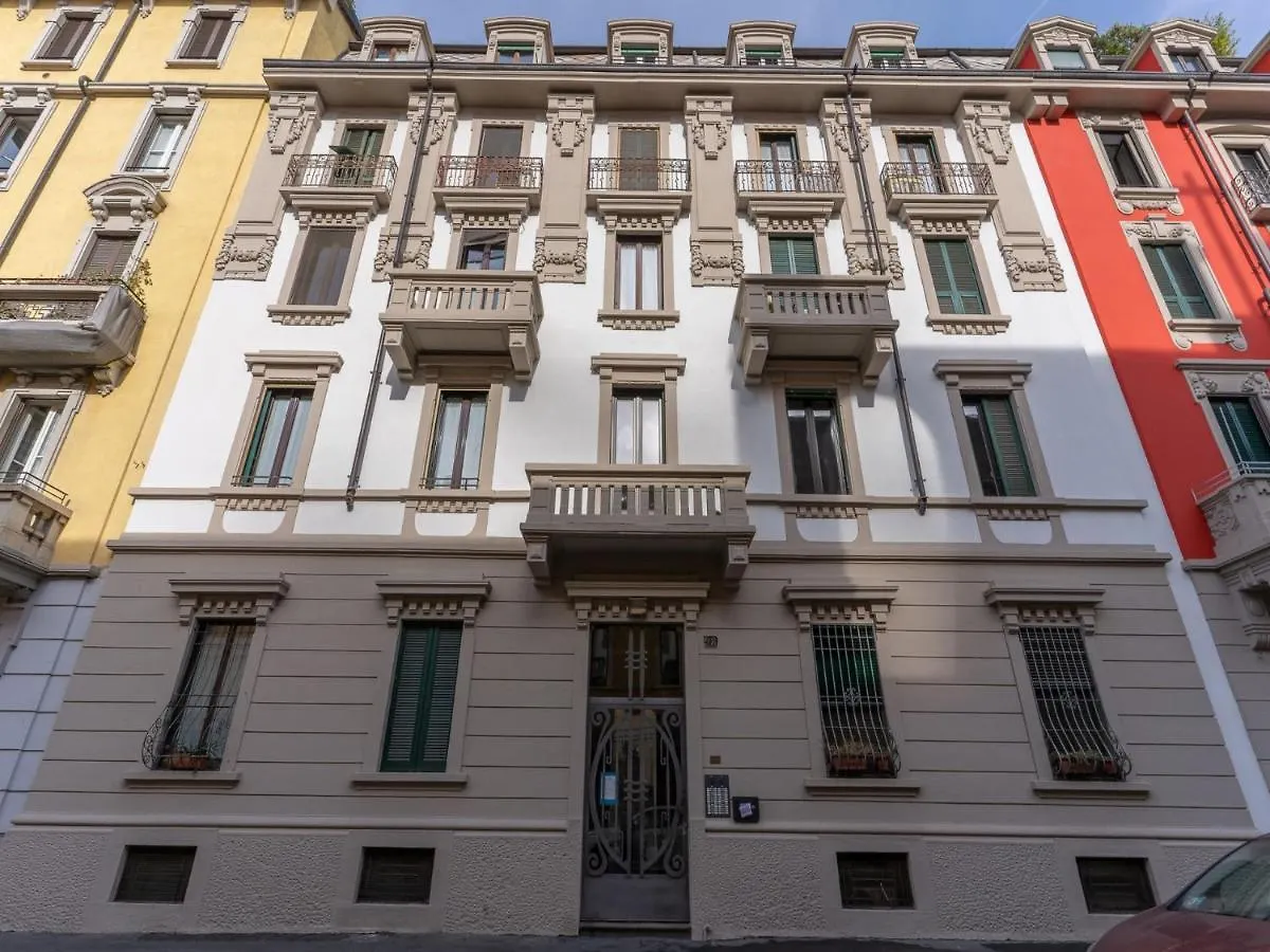The Best Rent - One Bedroom Apartment Near Bosco Verticale Milan